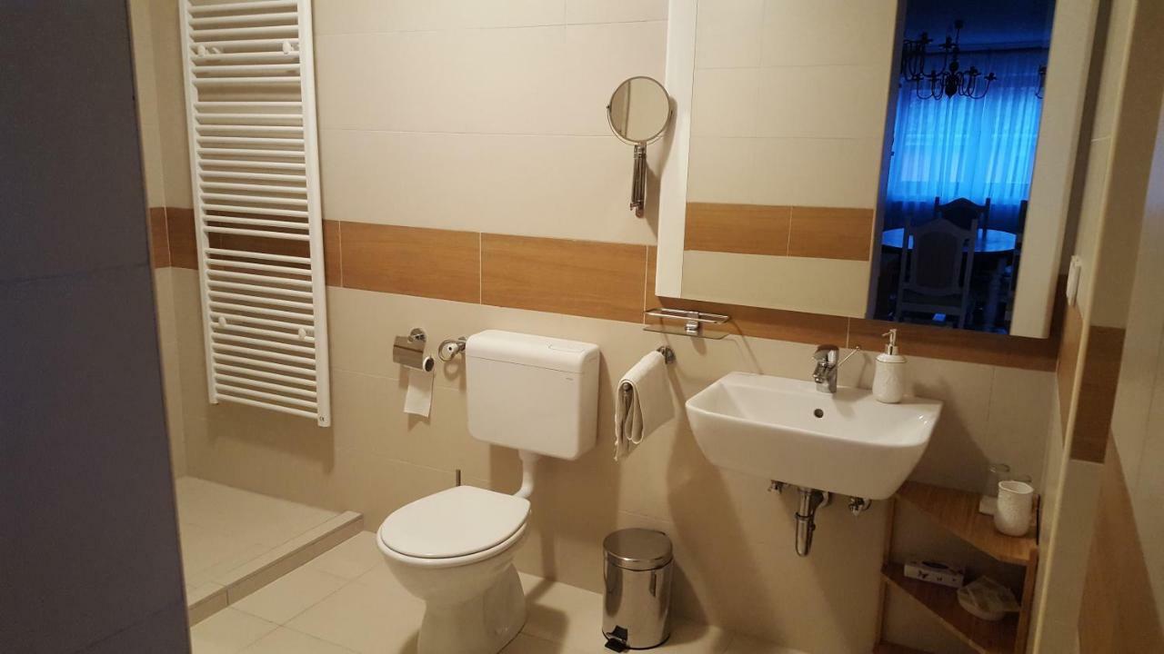 Villa Mons Aureus Popovac Εξωτερικό φωτογραφία